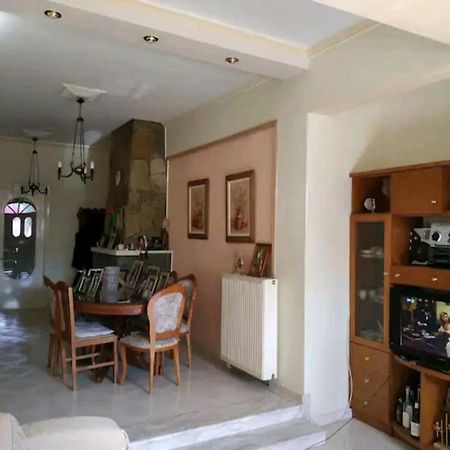 Apartamento Ioannis Mégara Exterior foto